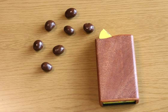 チョコボールの木製ケース